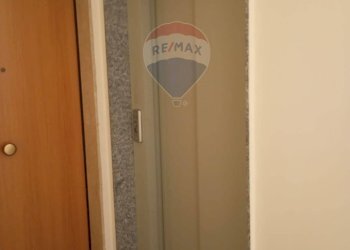 Hall / corridoio - Quadrilocale Via Cristoforo Colombo
 
10, Caltagirone - foto 28