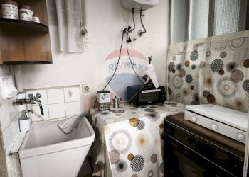 Lavanderia - Quadrilocale Via Giuseppe De Felice
 
5, Aci Sant'Antonio - foto 15