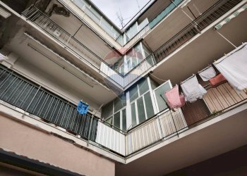 Edificio all\'aperto - Quadrilocale Via Giuseppe De Felice
 
5, Aci Sant'Antonio - foto 26