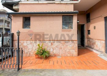 Terrazza - Quadrilocale Via Giuseppe De Felice
 
5, Aci Sant'Antonio - foto 6