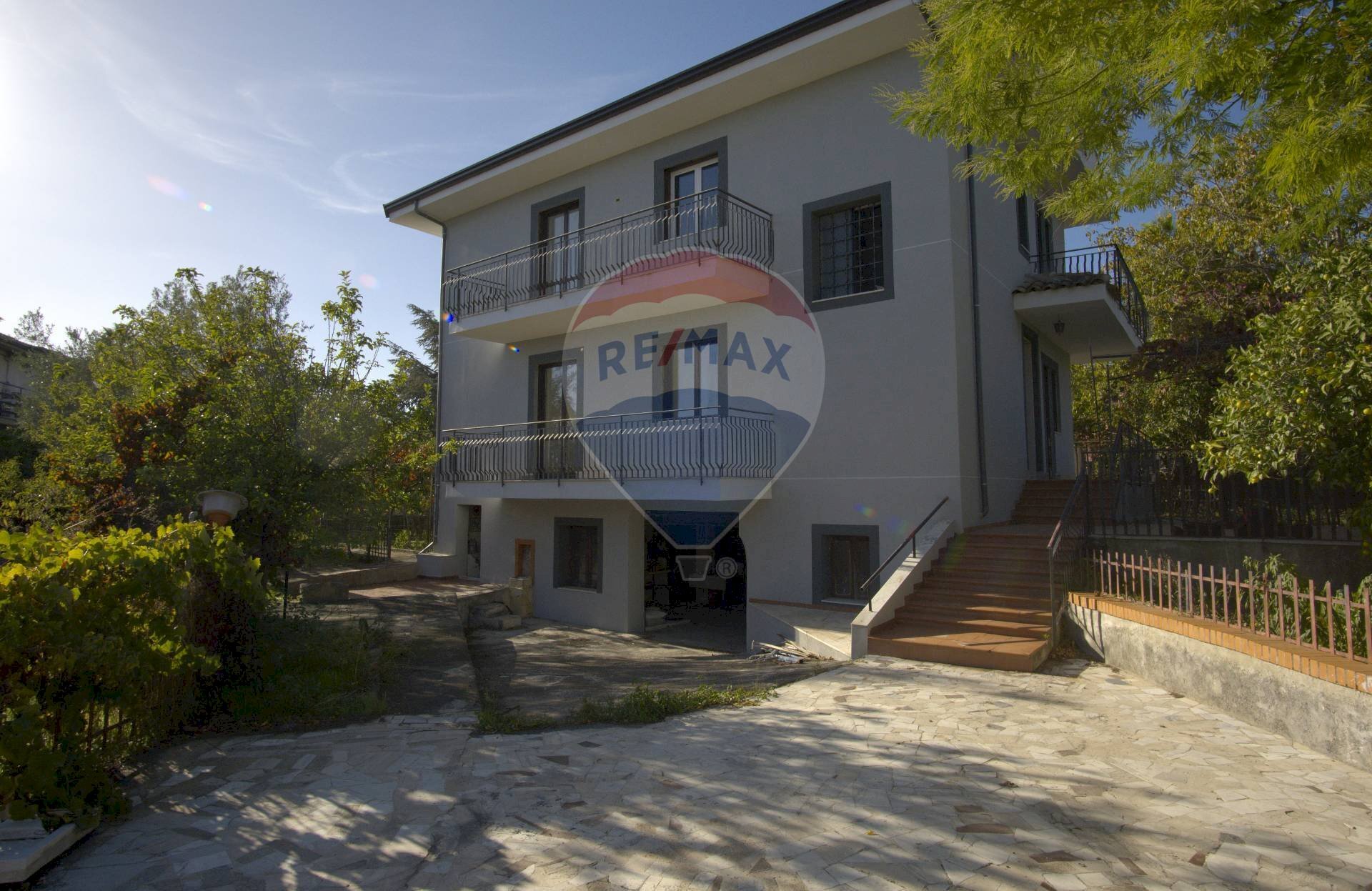 Casa all\'aperto - Villa Via Goffredo Mameli
 
44, Mascalucia - foto 1
