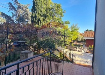 Balcone - Villa Via Goffredo Mameli
 
44, Mascalucia - foto 32