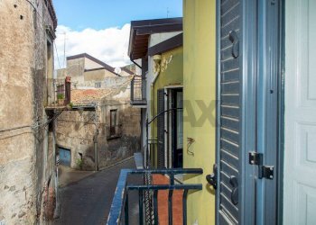 Balcone - Casa indipendente Via Duca degli Abruzzi
 
20, Randazzo - foto 54