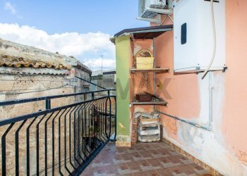 Balcone - Casa indipendente Via Duca degli Abruzzi
 
20, Randazzo - foto 65