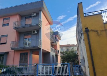 Edificio all\'aperto - Appartamento Via Libertà
 
2F, Riposto - foto 13