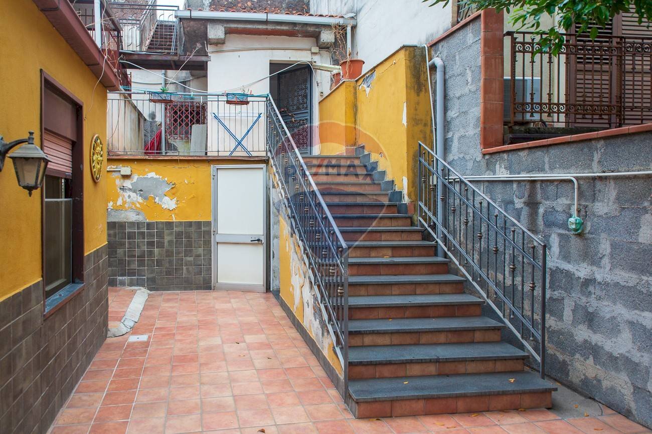 Scale - Independent house Via XXXI Maggio
 
50, Catania - photo 3