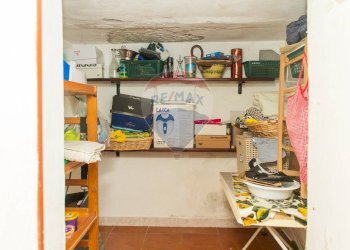 Dispensa di stoccaggio - Casa indipendente Via XXXI Maggio
 
50, Catania - foto 29