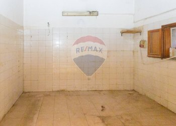 Stanza vuota - Casa indipendente Via XXXI Maggio
 
50, Catania - foto 37