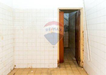 Stanza vuota - Casa indipendente Via XXXI Maggio
 
50, Catania - foto 41