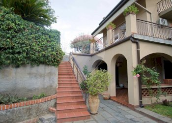 Casa all\'aperto - Villa Via San Gregorio
 
5, Sant'Agata Li Battiati - foto 3