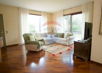 Soggiorno - Villa Via San Gregorio
 
5, Sant'Agata Li Battiati - foto 16