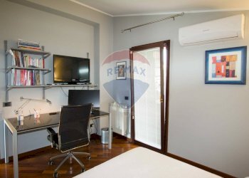 Camera / camera da letto - Villa Via San Gregorio
 
5, Sant'Agata Li Battiati - foto 25