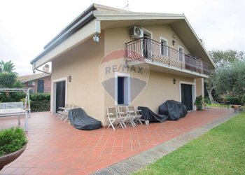 Casa all\'aperto - Villa Via San Gregorio
 
5, Sant'Agata Li Battiati - foto 29