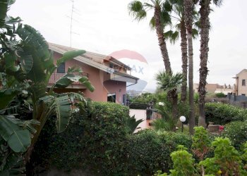 Casa all\'aperto - Villa Via San Gregorio
 
5, Sant'Agata Li Battiati - foto 32