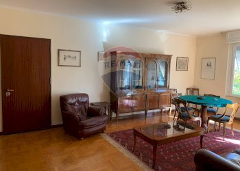 Sala da pranzo - Quadrilocale Via Ramiro Fabiani
 
100, Roma - foto 10