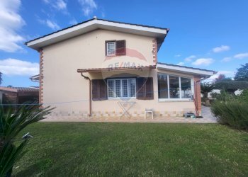 Casa all\'aperto - Casa indipendente Via Luigi Boccherini
 
15, Anzio - foto 5