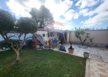 Giardino - Casa indipendente Via Luigi Boccherini
 
15, Anzio - foto 49