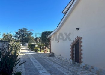 Terrazza - Casa indipendente Via Luigi Boccherini
 
15, Anzio - foto 45