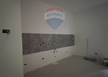 Stanza vuota - Casa indipendente Via Signorino
 
244, Caltanissetta - foto 7