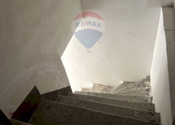 Scale - Casa indipendente Via Signorino
 
244, Caltanissetta - foto 16