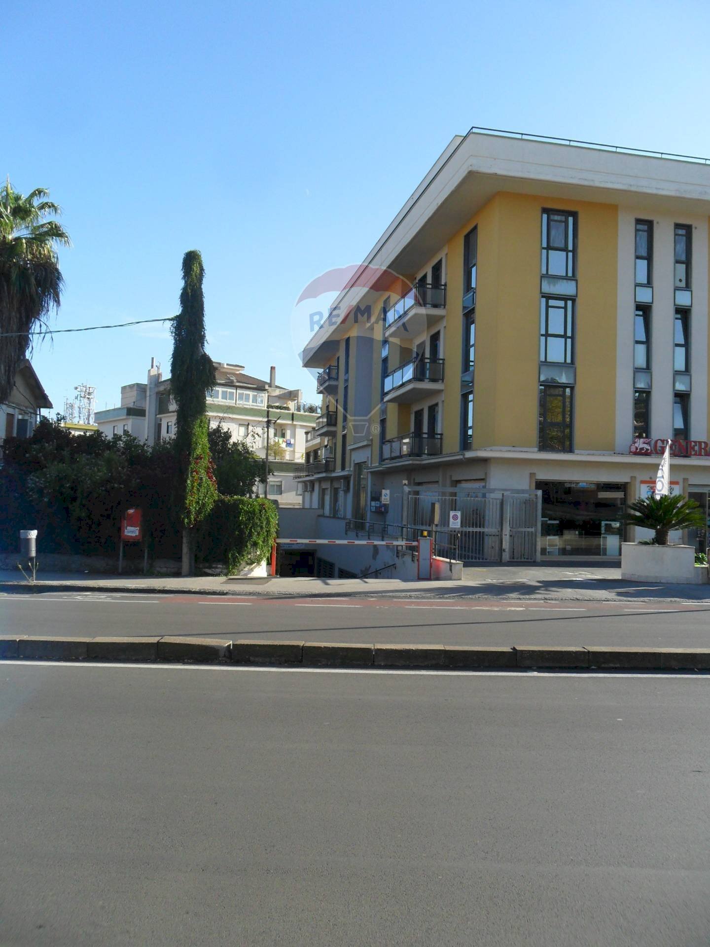 Edificio all\'aperto - Four-room apartment Viale della Regione
 
232, Caltanissetta - photo 2