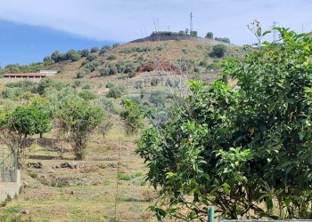 Vista delle montagne - Quadrilocale Via Cesare Battisti
 
232, Furci Siculo - foto 14