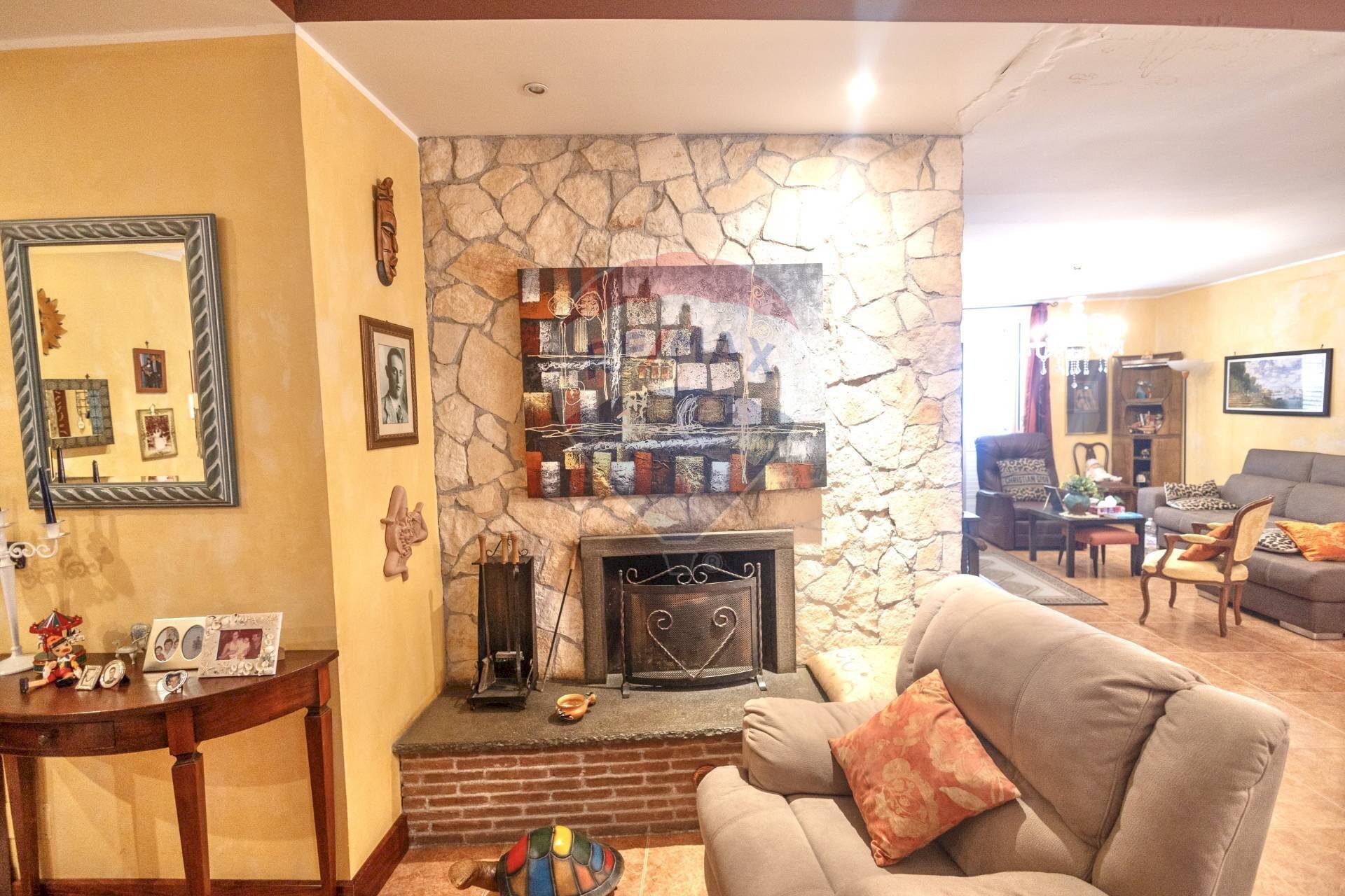 Soggiorno - Appartamento VIA VITTORIO EMANUELE II
 
94, Belpasso - foto 1