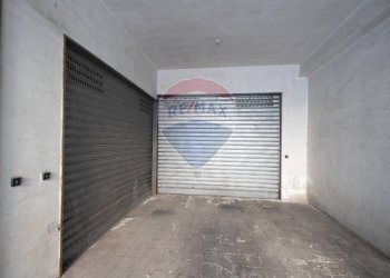 Parcheggio - Appartamento VIA VITTORIO EMANUELE II
 
94, Belpasso - foto 30