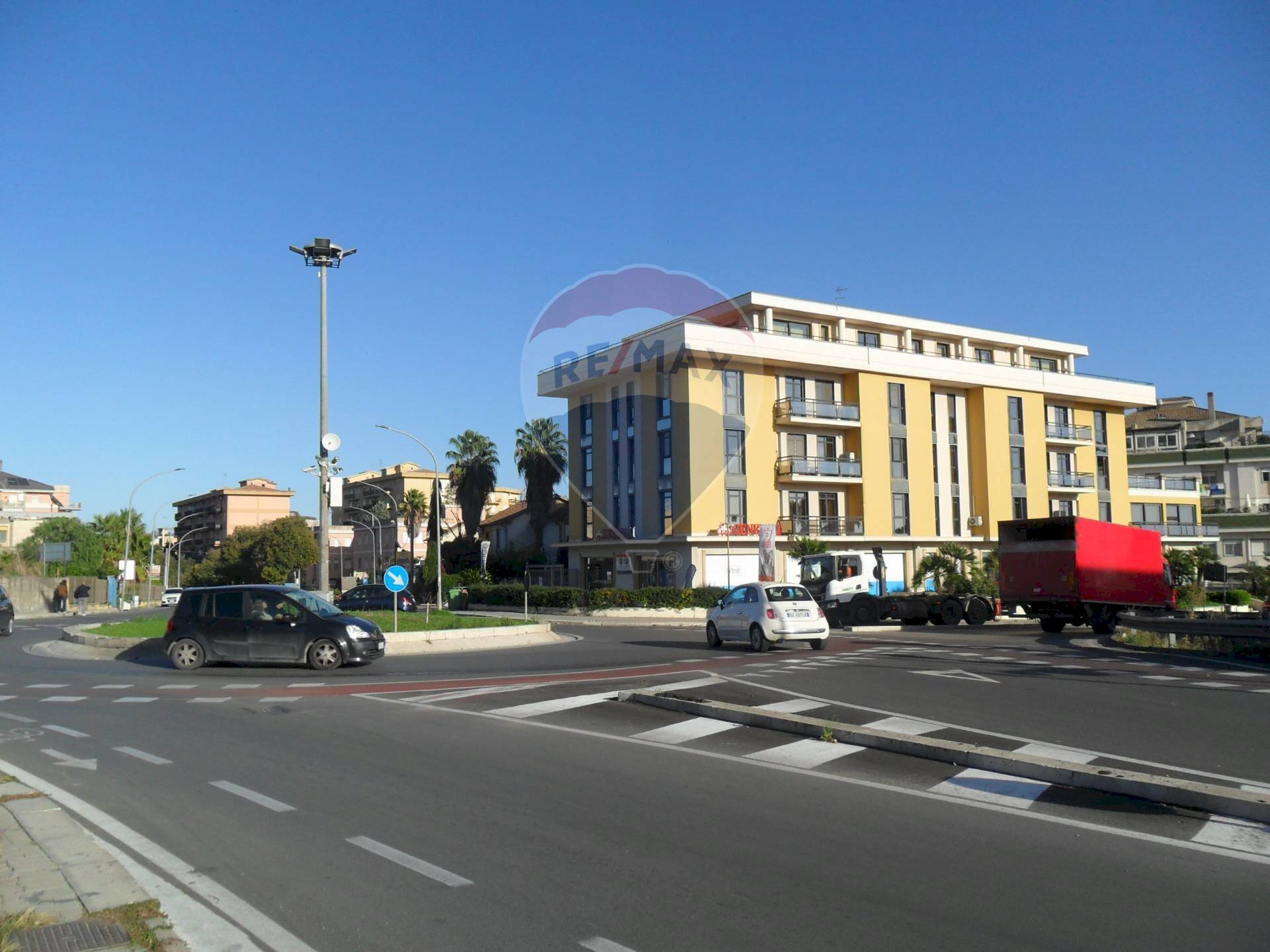 Edificio all\'aperto - Quadrilocale Viale della Regione
 
232, Caltanissetta - foto 1