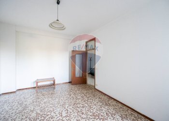 Stanza vuota - Bilocale Viale Umberto I
 
5, Boretto - foto 11