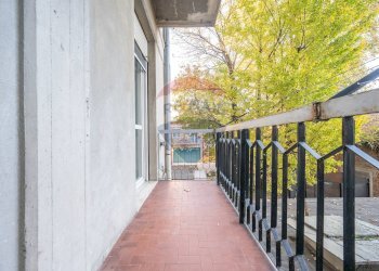 Balcone - Bilocale Viale Umberto I
 
5, Boretto - foto 23