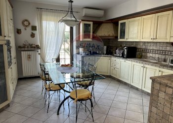 Cucina - Quadrilocale via Bartolomeo Colleoni
 
114, Urgnano - foto 7