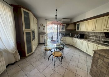 Cucina - Quadrilocale via Bartolomeo Colleoni
 
114, Urgnano - foto 8