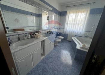 Bagno - Quadrilocale via Bartolomeo Colleoni
 
114, Urgnano - foto 14