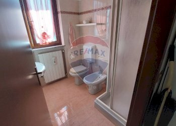 Bagno - Bilocale Endine Gaiano - foto 9