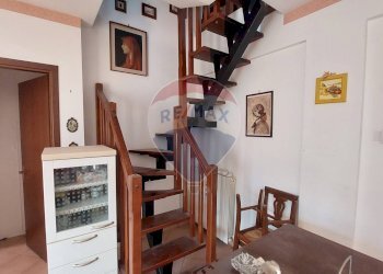 Scale - Bilocale Endine Gaiano - foto 12