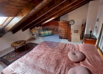 Camera / camera da letto - Bilocale Endine Gaiano - foto 14