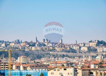 Edificio all\'aperto - Attico Bergamo - foto 7