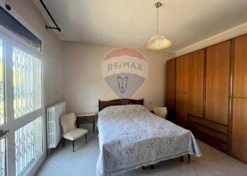 Camera / camera da letto - Villa Via Portomaggiore
 
5, Ferrara - foto 13