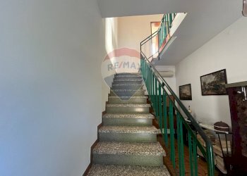 Scale - Villa Via Portomaggiore
 
5, Ferrara - foto 19