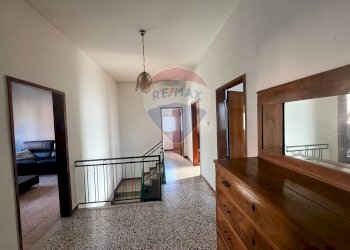 Hall / corridoio - Villa Via Portomaggiore
 
5, Ferrara - foto 33