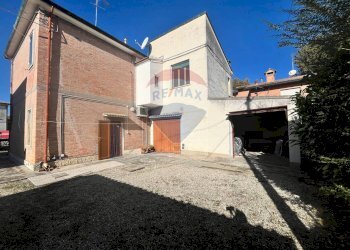 Casa all\'aperto - Villa Via Portomaggiore
 
5, Ferrara - foto 35