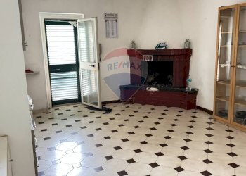 Soggiorno - Casa indipendente Strada Vicinale di Valle Coppa/Costella
 
27, Vieste - foto 3