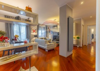 Sala da pranzo - Appartamento Via Prunizzedda
 
44, Sassari - foto 1