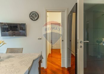 Sala da pranzo - Appartamento Via Prunizzedda
 
44, Sassari - foto 24