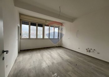 Stanza 3 - Office Viale Guerra
 
5, Cercola - photo 14