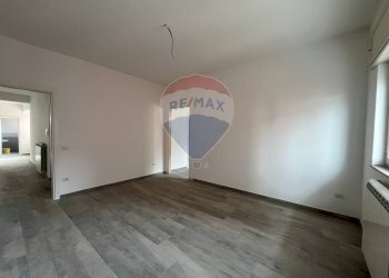 Stanza 4 - Office Viale Guerra
 
5, Cercola - photo 18