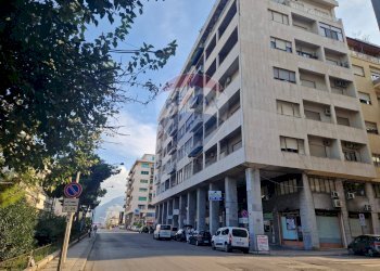 Edificio all\'aperto - Quadrilocale Via Francesco Crispi
 
84, Palermo - foto 8