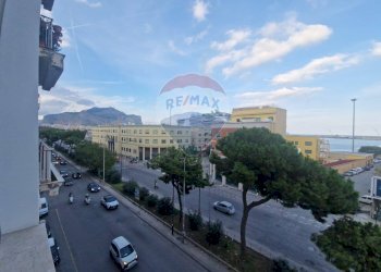 Edificio all\'aperto - Quadrilocale Via Francesco Crispi
 
84, Palermo - foto 11