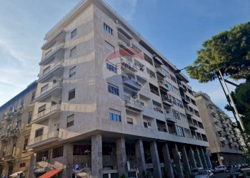 Edificio all\'aperto - Quadrilocale Via Francesco Crispi
 
84, Palermo - foto 19